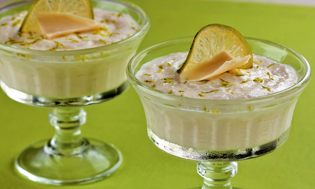 Mousse de chocolate branco e limão