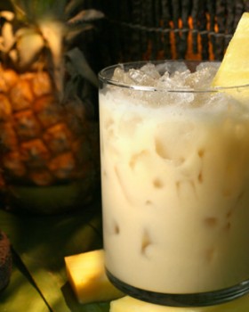 Drink de Abacaxi com Coco sem Álcool