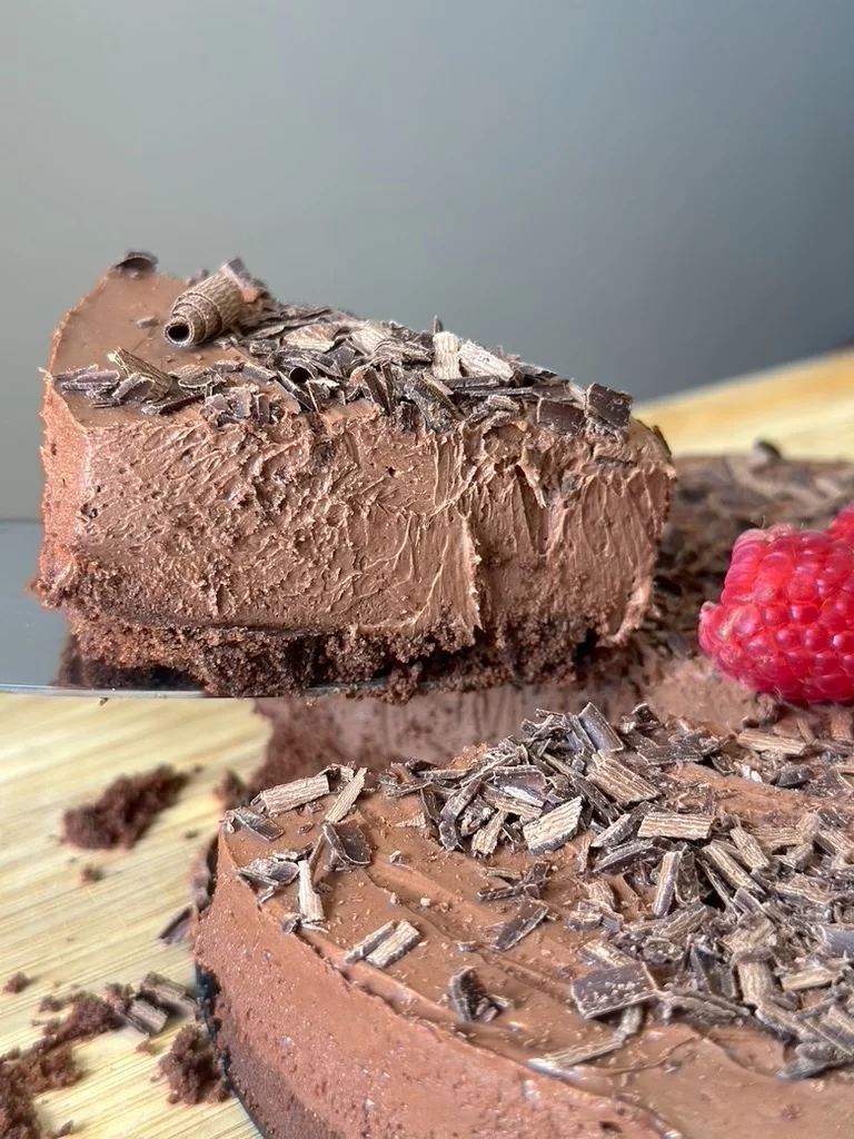 Torta de chocolate cremosa